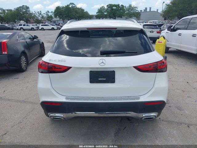 W1N4N4GB2PJ455639 Mercedes-Benz GLA 250