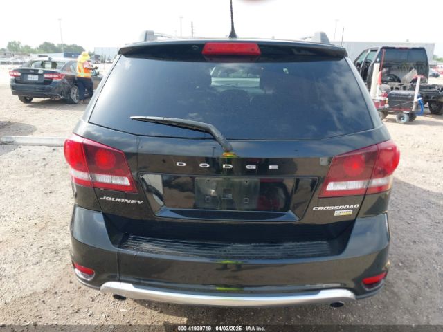 3C4PDCGG9KT717655 Dodge Journey Crossroad