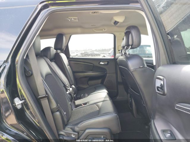 3C4PDCGG9KT717655 Dodge Journey Crossroad