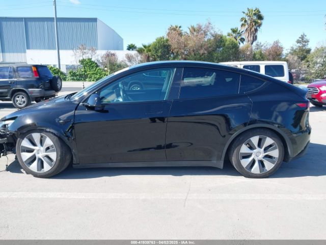 7SAYGAEE5PF625193 Tesla Model Y Awd/long Range Dual Motor All-wheel Drive