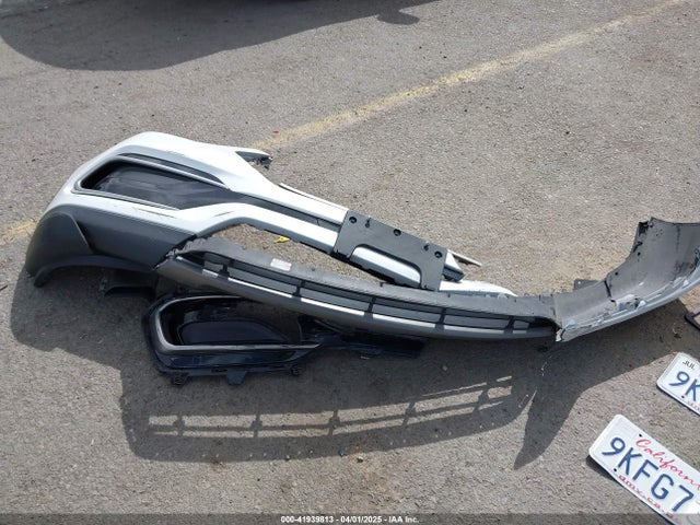 5XYZT3LB2HG428901 Hyundai Santa Fe Sport 2.4l