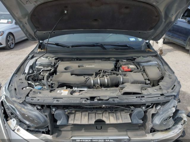 1HGCV2F92JA049925 Honda Accord Touring 2.0t
