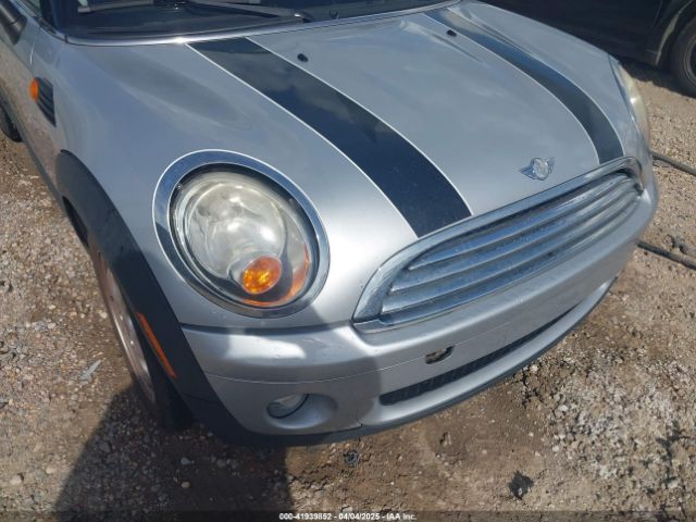 2008 MINI COOPER WMWMF33578TU68033 Photo 5