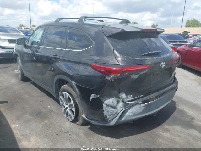 5TDGZRAH6MS039935 Toyota Highlander Xle