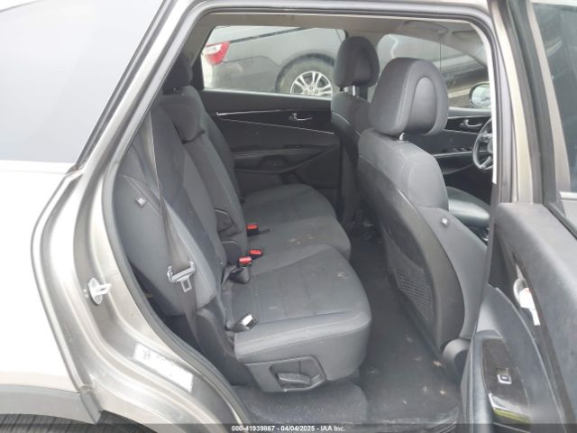 2017 KIA SORENTO 5XYPGDA51HG196662 Photo 7