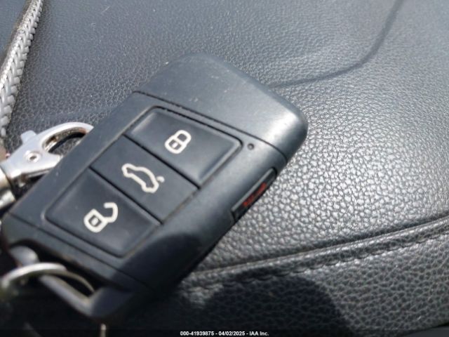3VWC57BU1KM170551 Volkswagen 1.4 tsi