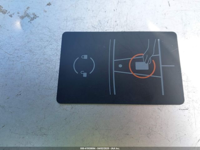 5YJ3E1EA0LF744046 Tesla Model 3 Standard Range Plus Rear-wheel Drive/standard Range Rear-wheel Drive