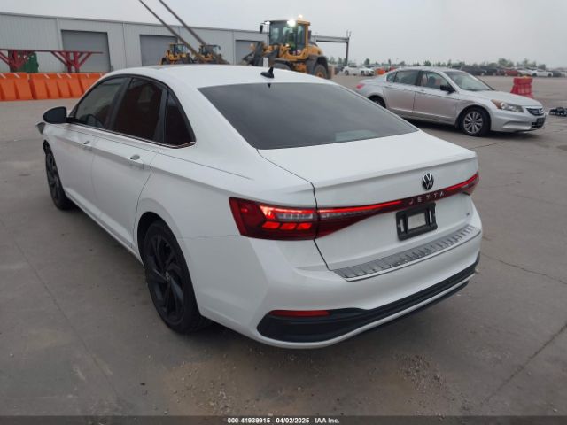 3VW7X7BU7SM015157 Volkswagen Jetta 1.5t Se