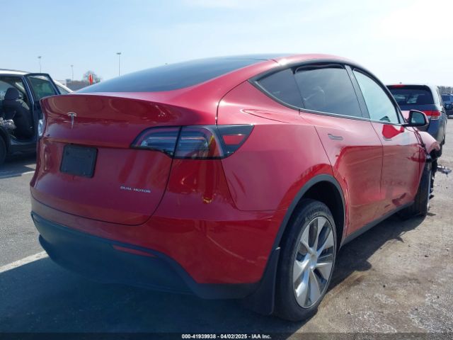 2023 TESLA MODEL Y 7SAYGDEE0PF664498 Photo 3