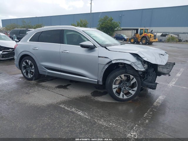 2021 AUDI E-TRON WA1VAAGE5MB022798 Photo 0