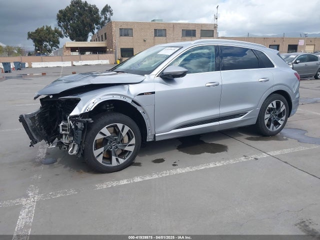 2021 AUDI E-TRON WA1VAAGE5MB022798 Photo 1