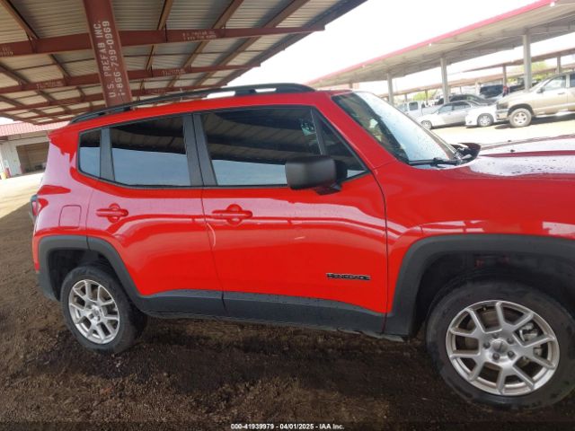 ZACNJDB10NPN90361 Jeep Renegade Latitude 4x4