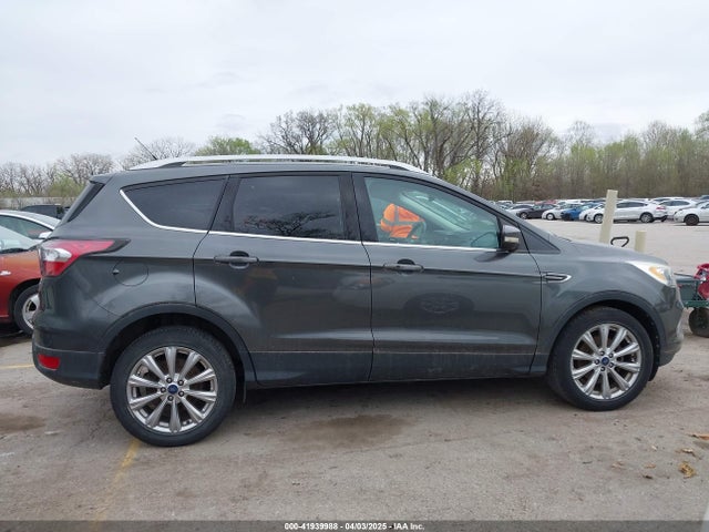 1FMCU0JD5HUA09022 Ford Escape Titanium