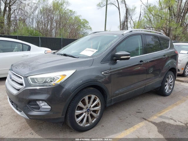 1FMCU0JD5HUA09022 Ford Escape Titanium