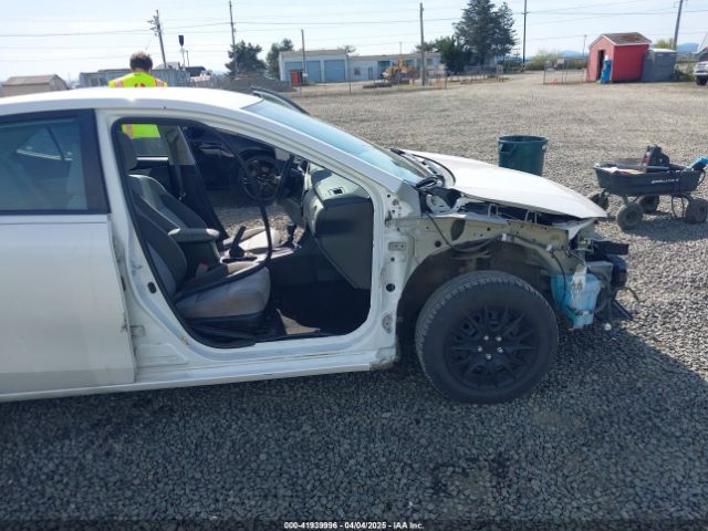 5YFBPRHEXHP675347 Toyota Corolla Le Eco