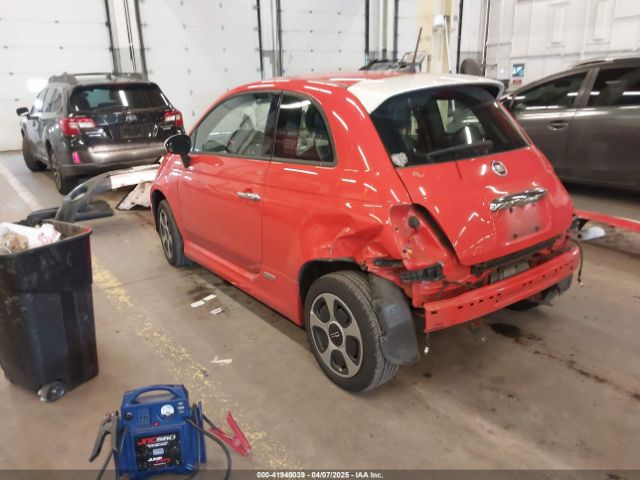 2018 FIAT 500E 3C3CFFGE4JT377259 Photo 2