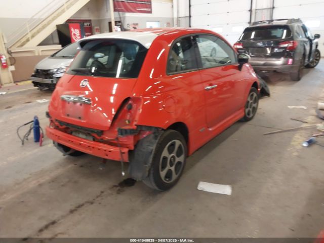 2018 FIAT 500E 3C3CFFGE4JT377259 Photo 3