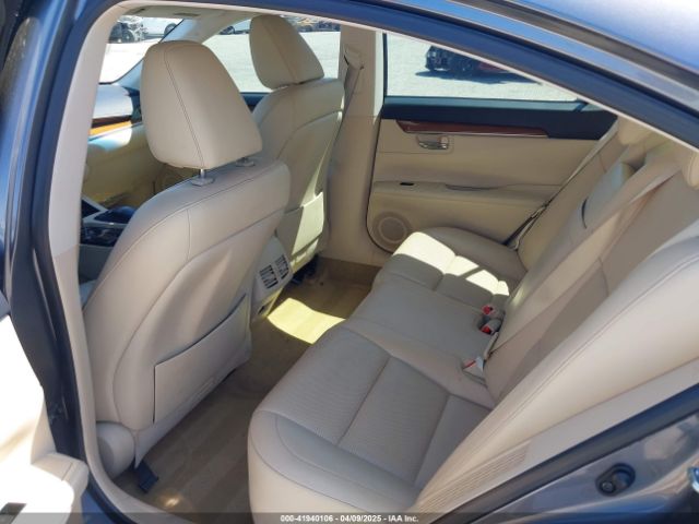 JTHBW1GG1E2048696 Lexus ES 300H