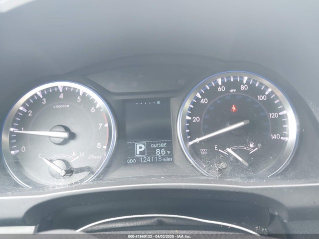 5TDZKRFH8ES010279 Toyota Highlander Le V6