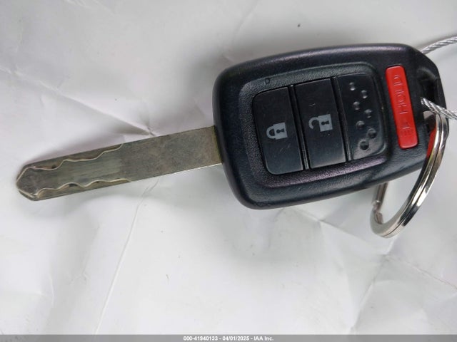 3HGGK5H48KM749627 Honda FIT LX