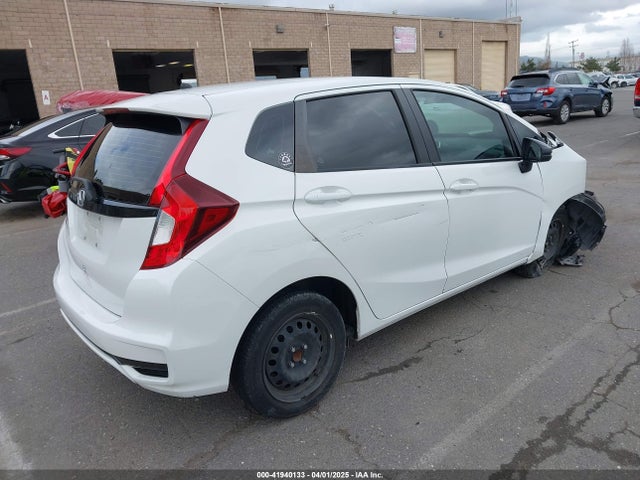 3HGGK5H48KM749627 Honda FIT LX