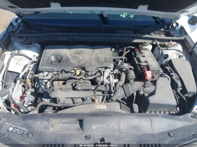 4T1B11HK6JU015299 Toyota CAMRY LE