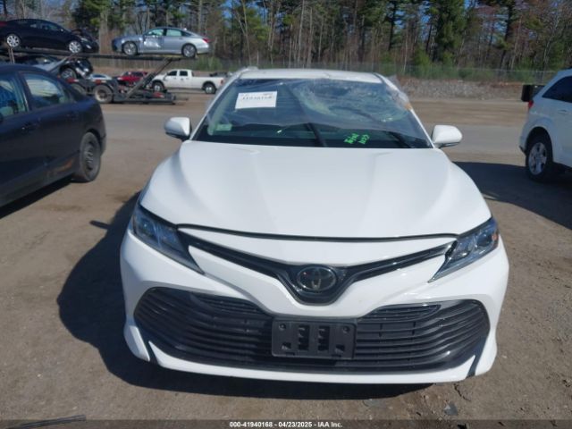 4T1B11HK6JU015299 Toyota CAMRY LE