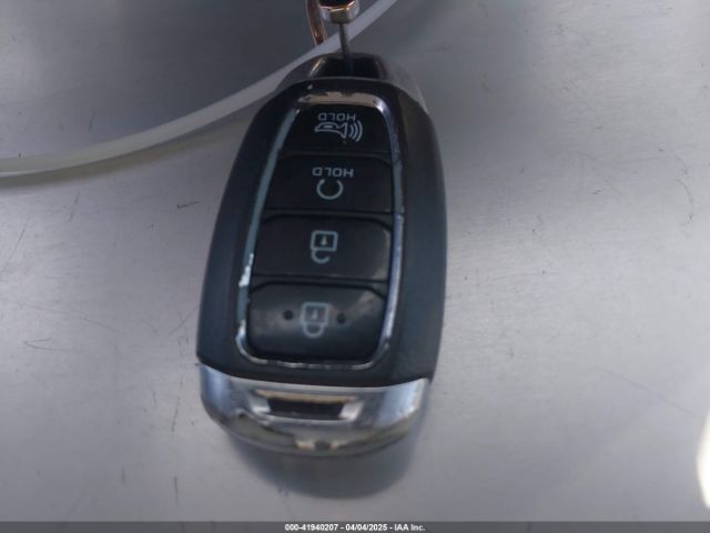 KM8K62AB0NU878963 Hyundai Kona Sel