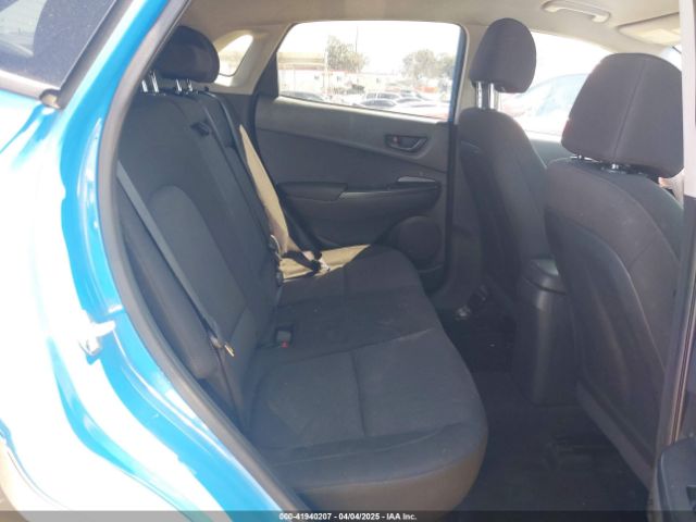 KM8K62AB0NU878963 Hyundai Kona Sel