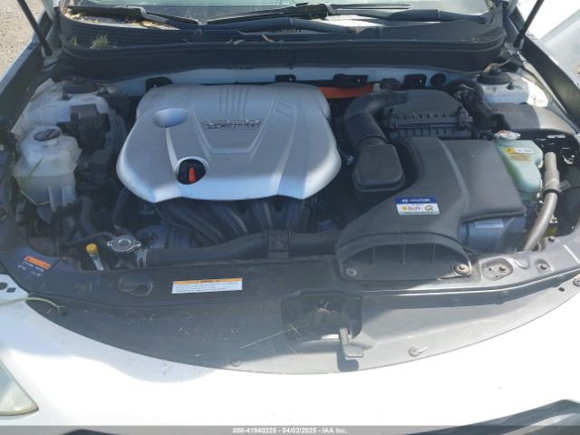 KMHEC4A48FA128605 Hyundai Sonata Hybrid Limited