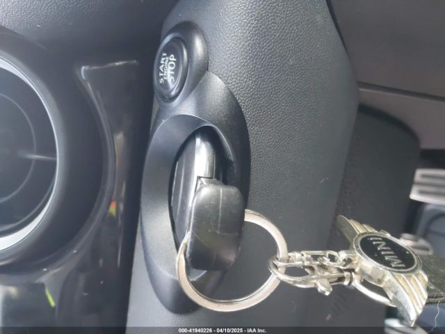 2008 MINI COOPER S WMWMF73558TT87605 Photo 10