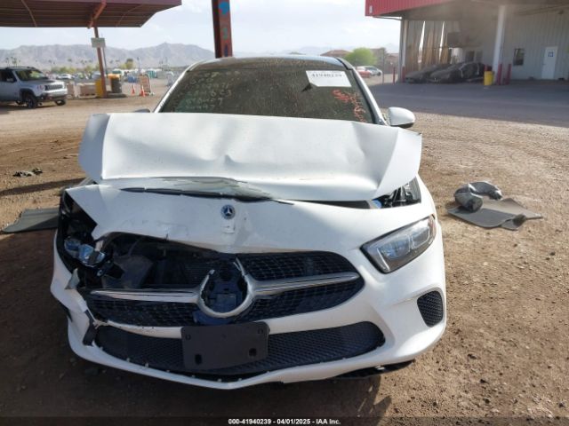 W1K3G4EB3MJ284823 Mercedes-Benz A 220