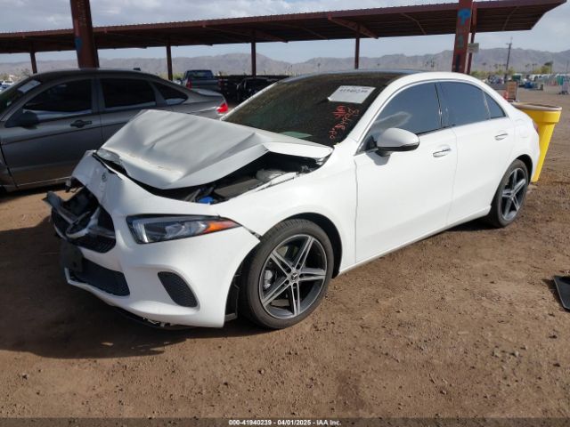W1K3G4EB3MJ284823 Mercedes-Benz A 220