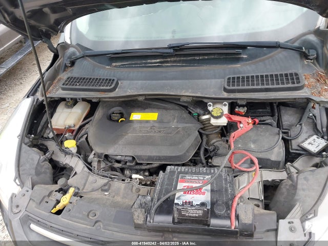 1FMCU9GX8GUB21396 Ford ESCAPE SE