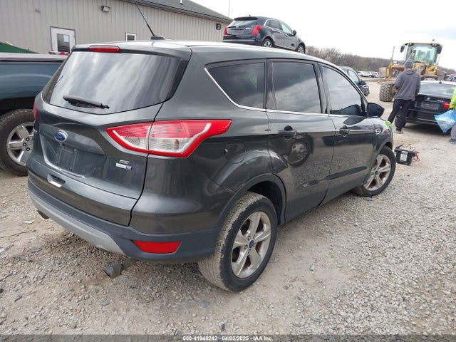 1FMCU9GX8GUB21396 Ford ESCAPE SE