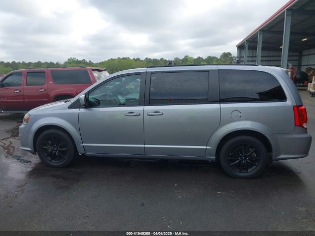 2C4RDGEG2KR743620 Dodge Grand Caravan Gt