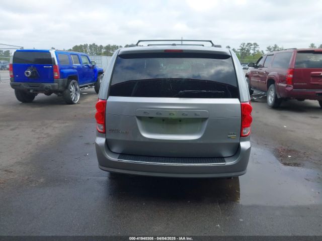 2C4RDGEG2KR743620 Dodge Grand Caravan Gt