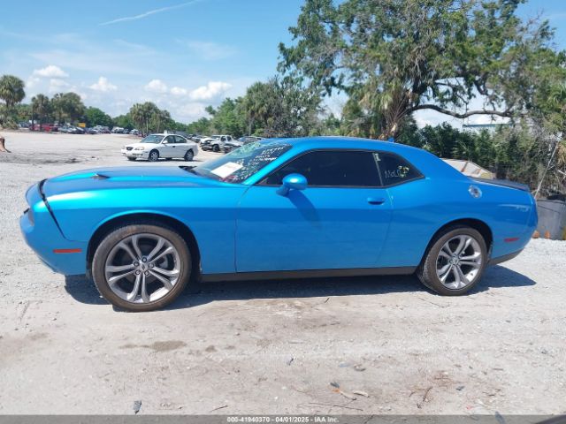 2C3CDZAG2PH658995 Dodge Challenger Sxt