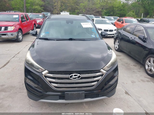 KM8J33A26HU362363 Hyundai Tucson Limited