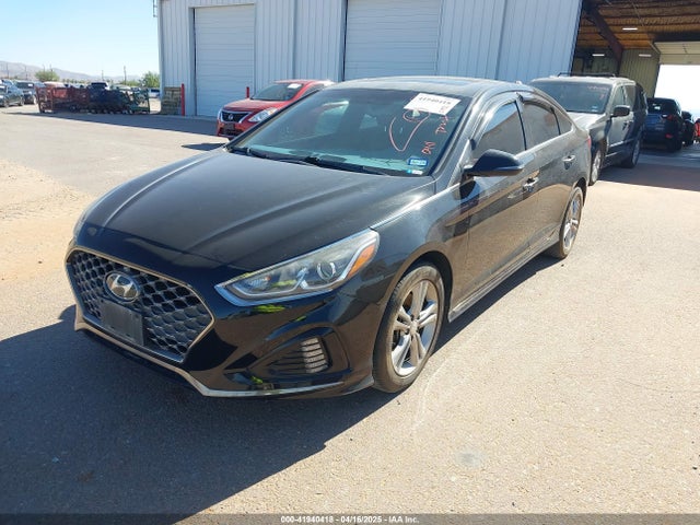 5NPE34AF9JH697678 Hyundai Sonata Sport