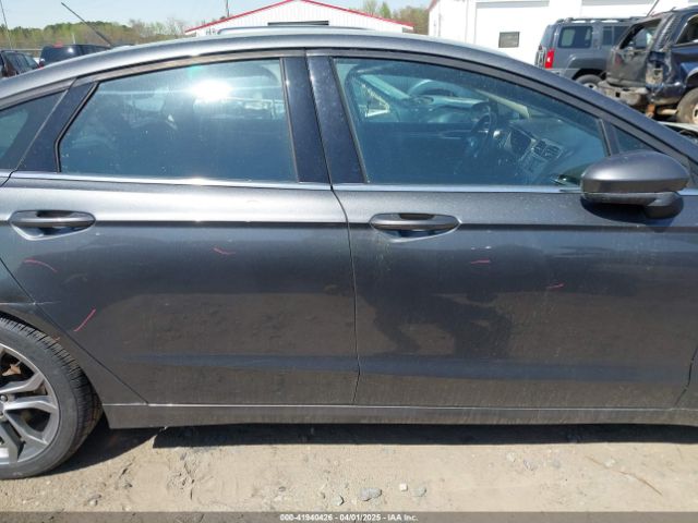 3FA6P0G73HR240251 Ford FUSION S