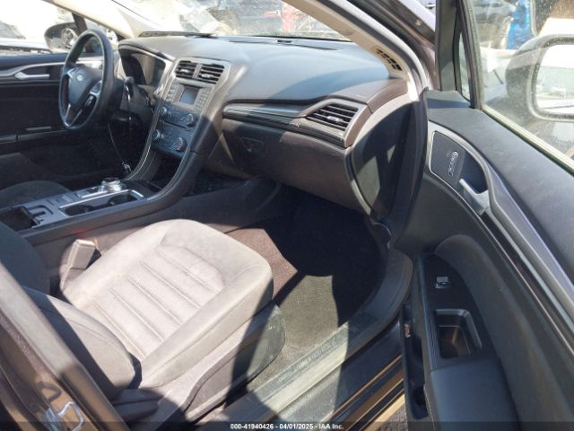 3FA6P0G73HR240251 Ford FUSION S