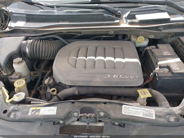 2C4RC1BG6ER400043 Chrysler Town & Country Touring