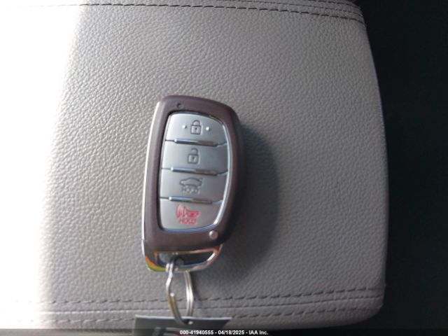 5NPD84LF8HH081989 Hyundai ELANTRA SE