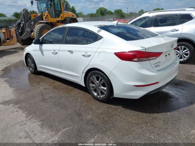 5NPD84LF8HH081989 Hyundai ELANTRA SE