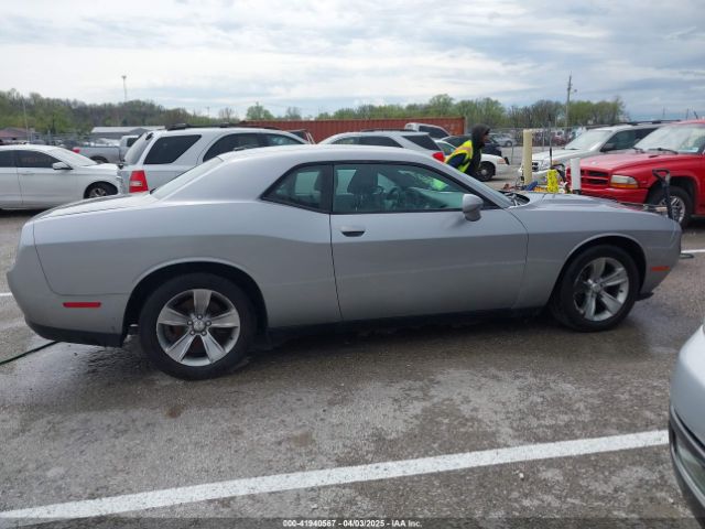 2C3CDZAG9FH701873 Dodge Challenger Sxt