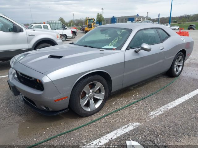 2C3CDZAG9FH701873 Dodge Challenger Sxt