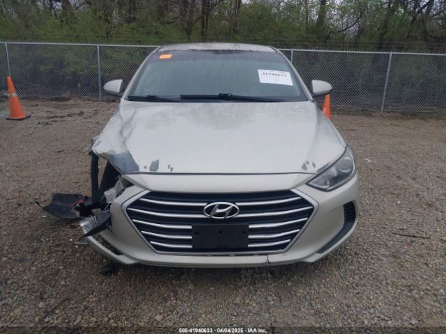 5NPD74LF7HH132658 Hyundai ELANTRA SE