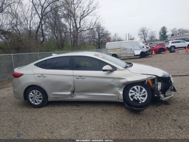 5NPD74LF7HH132658 Hyundai ELANTRA SE