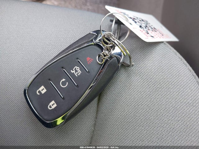 1G1ZD5ST5PF175781 Chevrolet Malibu Fwd 1lt